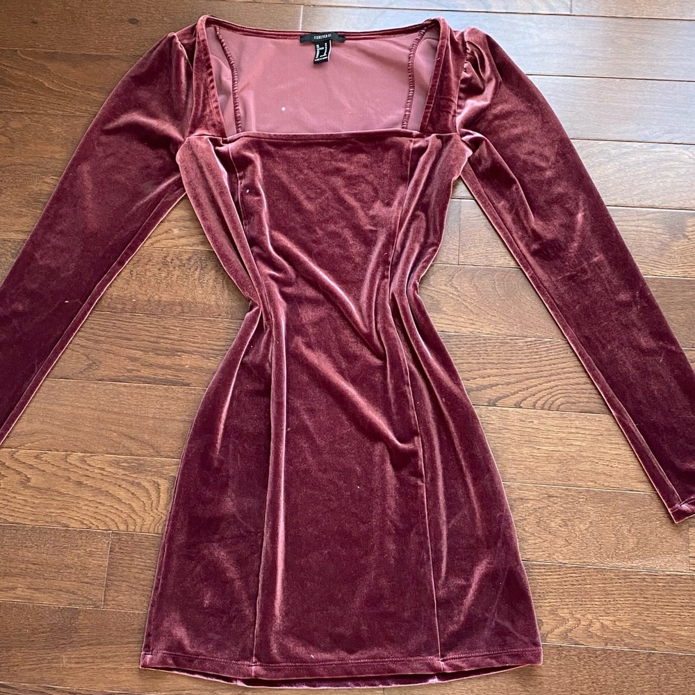 deep aubergine purple velvet forever 21 dress in size medium